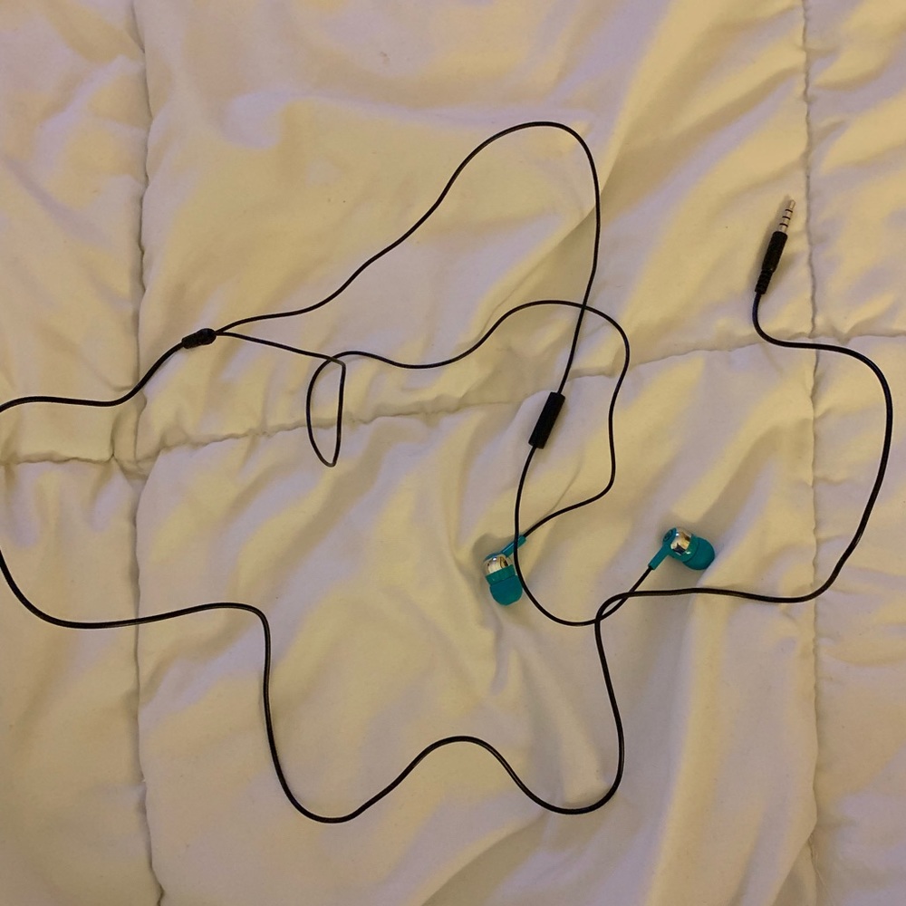 Like NEW Headphones
